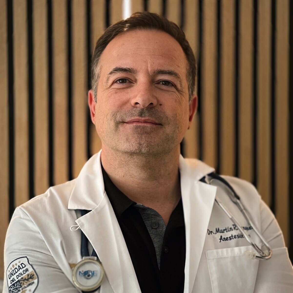 Dr. Martín Rodríguez Banqueri, Anestesiólogo · Experto en tratamiento del dolor · Director médico de Clínica Dolentia